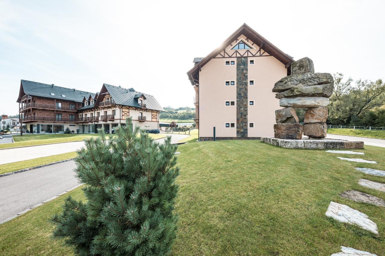 Village Resort Hanuliak Apartmany Бела Екстер'єр фото