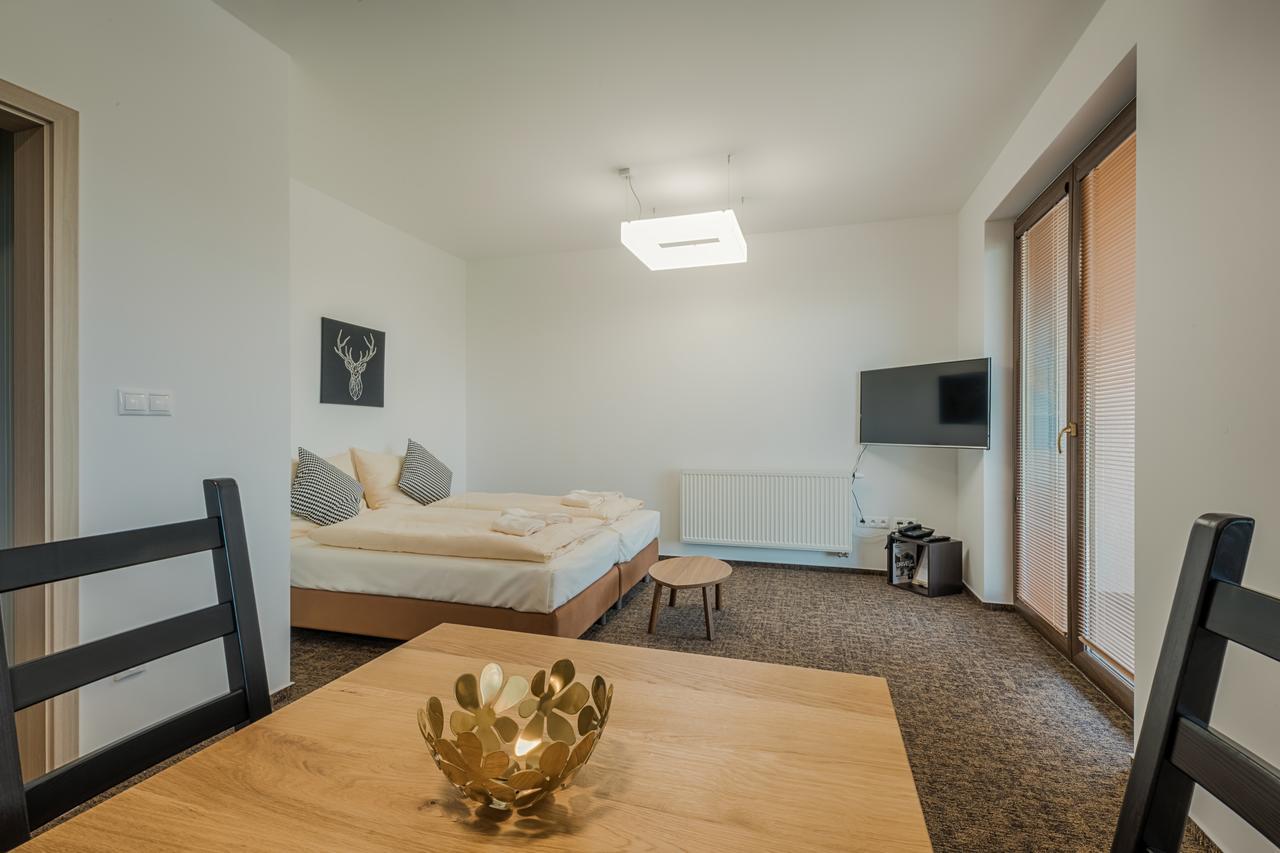 Village Resort Hanuliak Apartmany Бела Екстер'єр фото